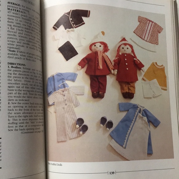 Vintage The Family Circle Christmas Treasury book 1986 hardback - Picture 15 of 16